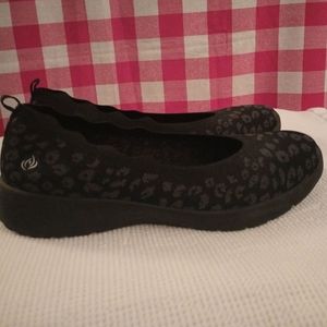Apana Lightweight Yoga Slipper